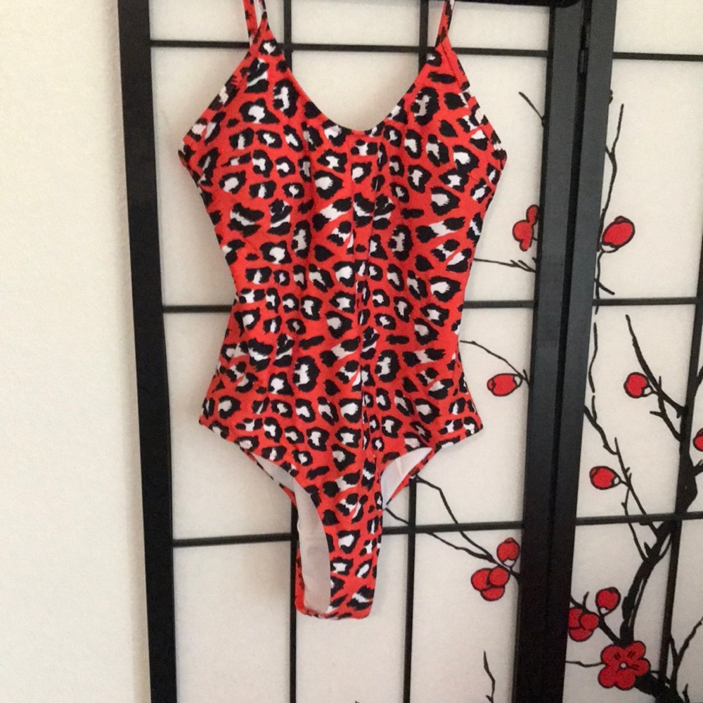 CUPSHE red leopard one piece bathing suit brand new never worn